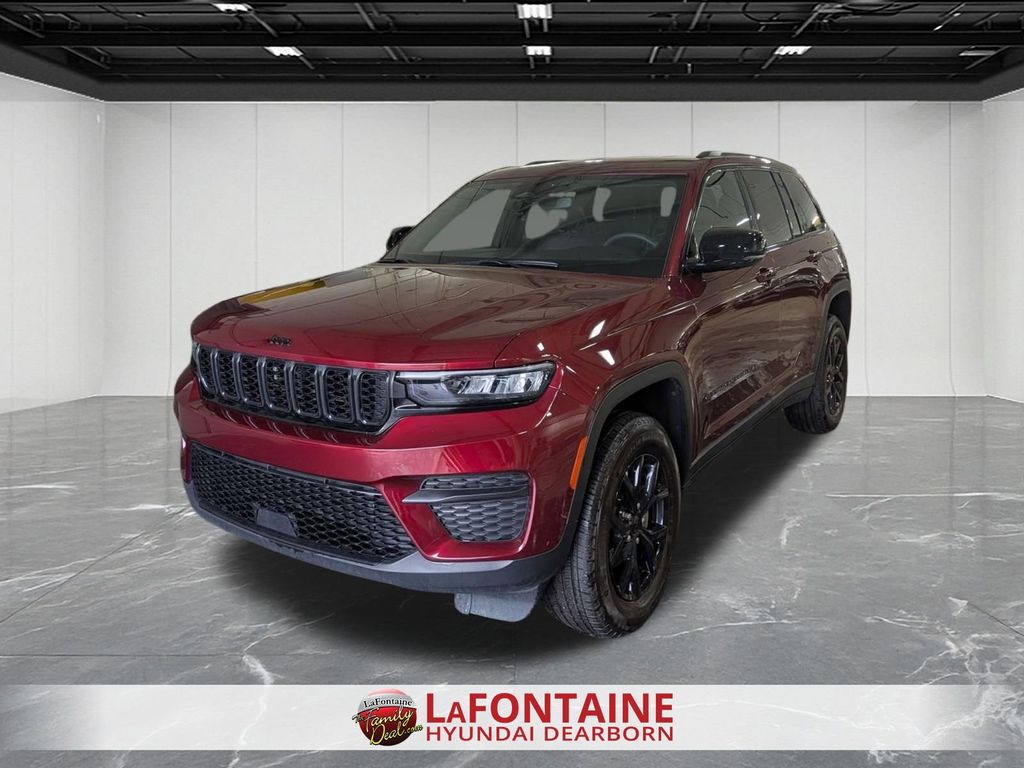 2024 Jeep Grand Cherokee Altitude