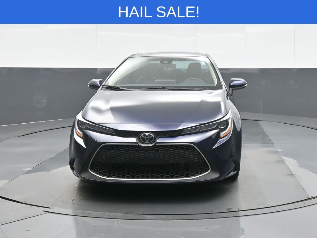 Used 2022 Toyota Corolla XLE with VIN 5YFFPMAE7NP299796 for sale in Kansas City