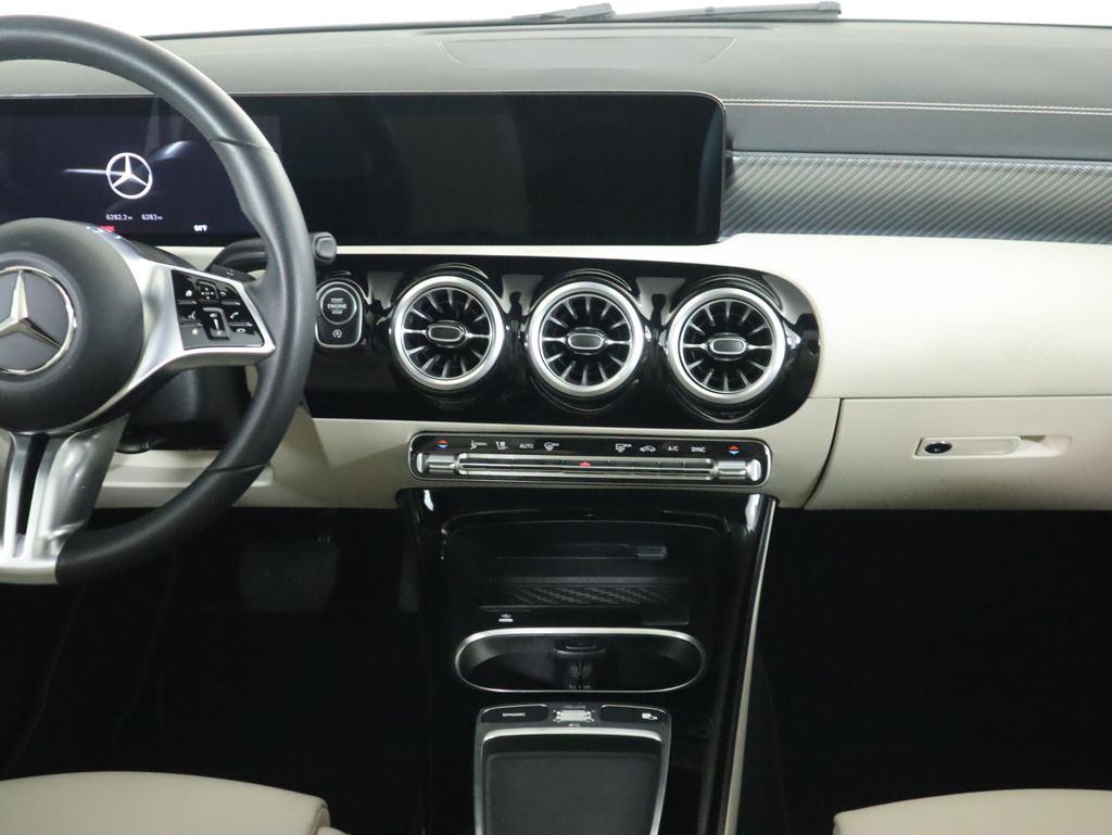 Thumbnail: 2025 Mercedes-Benz CLA - 14