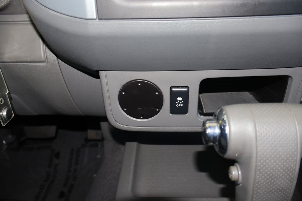 2019 Nissan Frontier SV 17