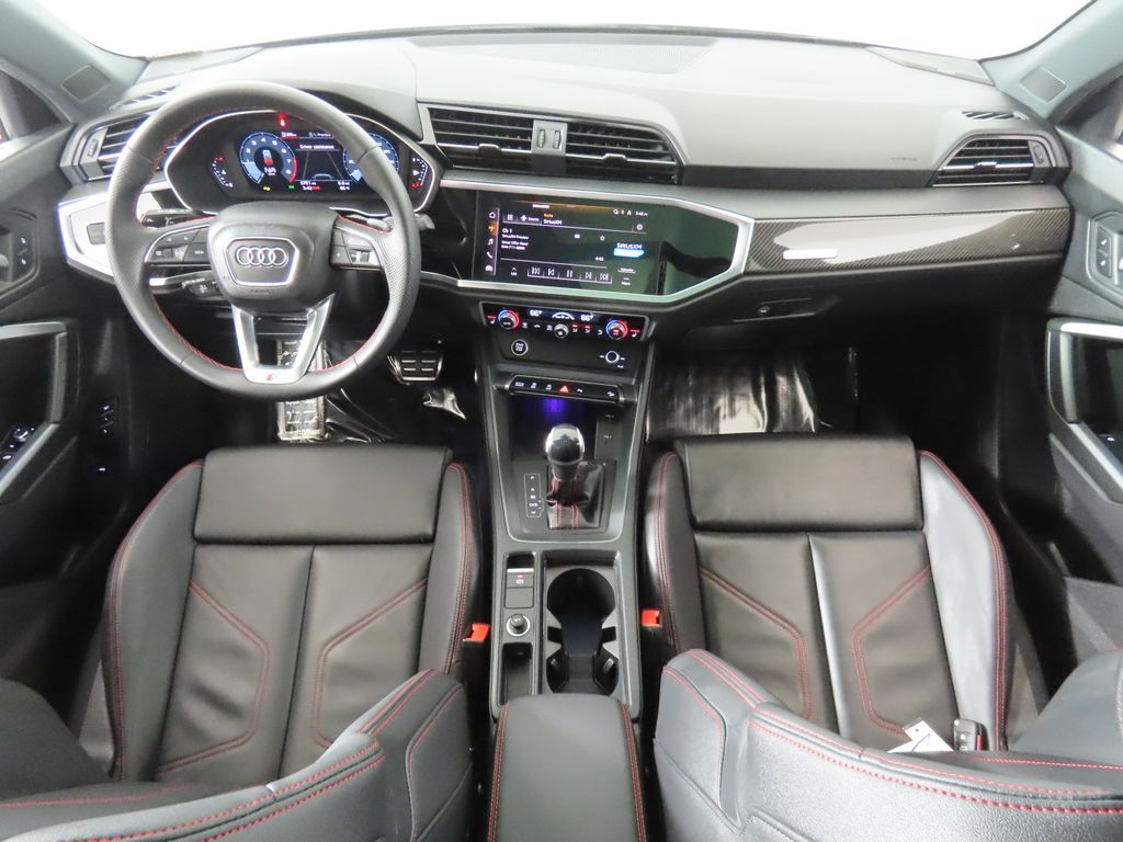 Thumbnail: 2025 Audi Q3 - 12