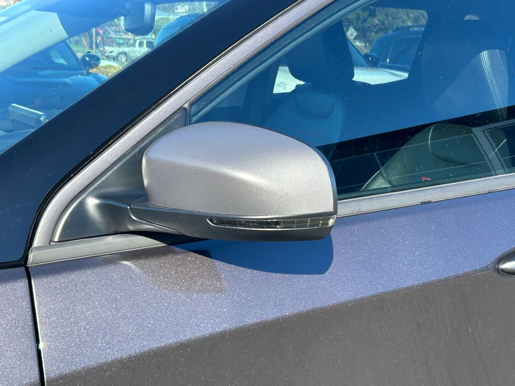 Thumbnail: 2022 Jeep Compass - 10