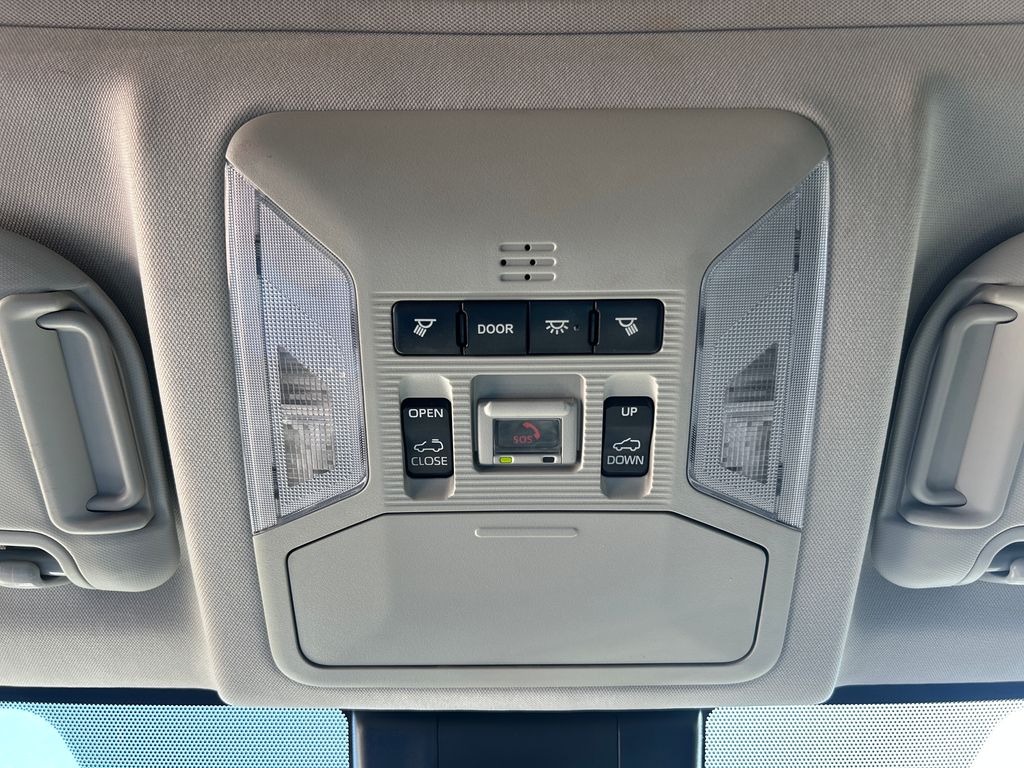 Used 2021 Gray Toyota XLE Premium image 18