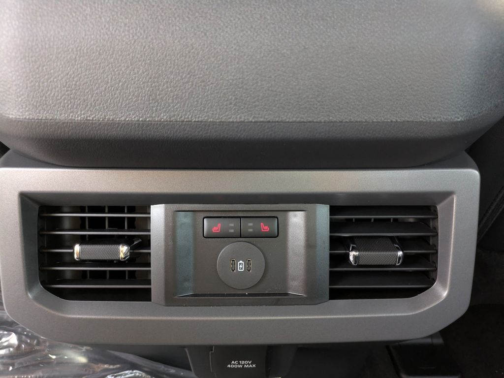 2026 Ford F-350 Super Duty LARIAT