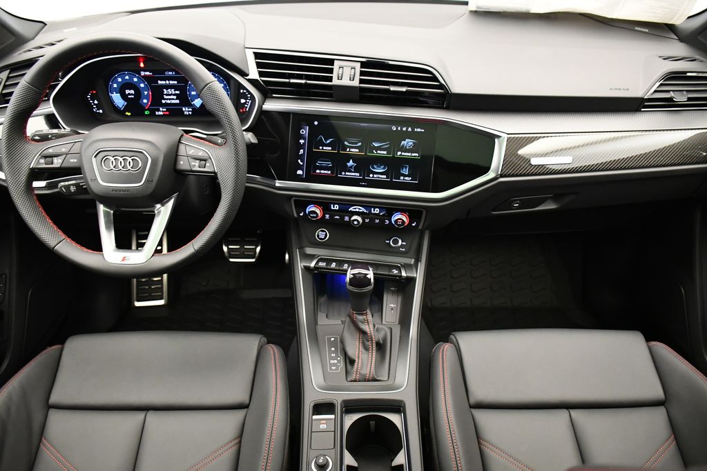 Thumbnail: 2025 Audi Q3 - 21