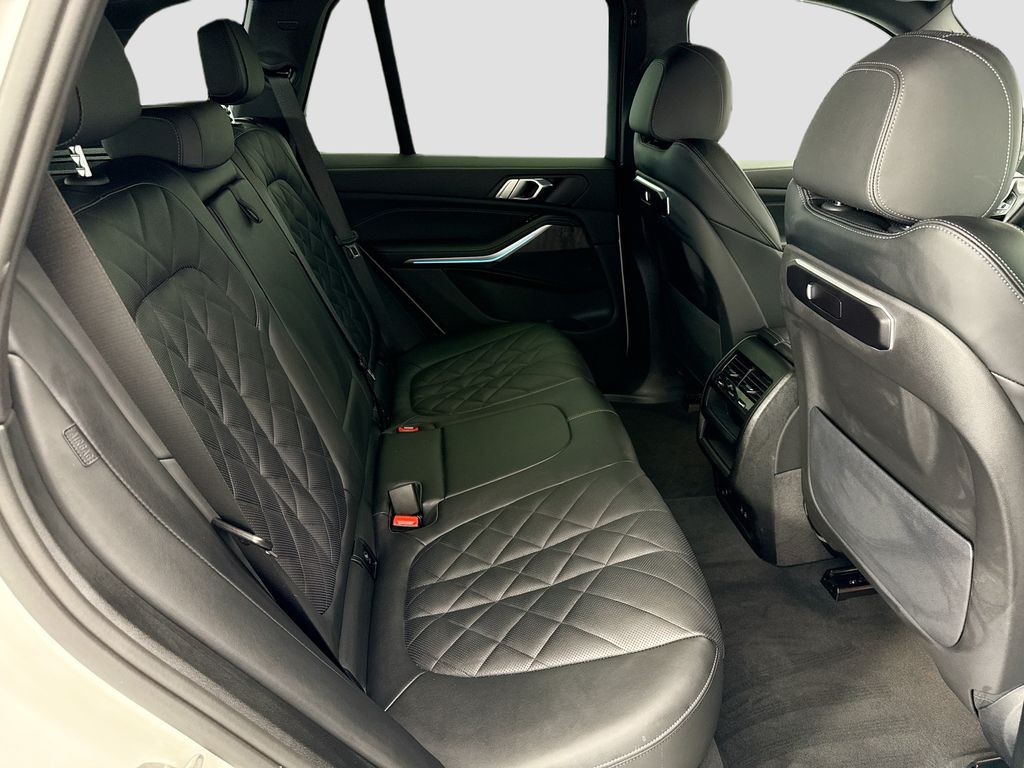 Thumbnail: 2026 BMW X5 - 21