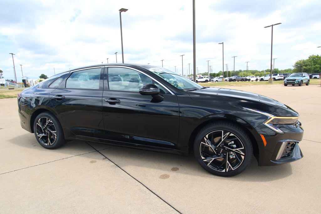 New 2026 Kia K5 Sedan