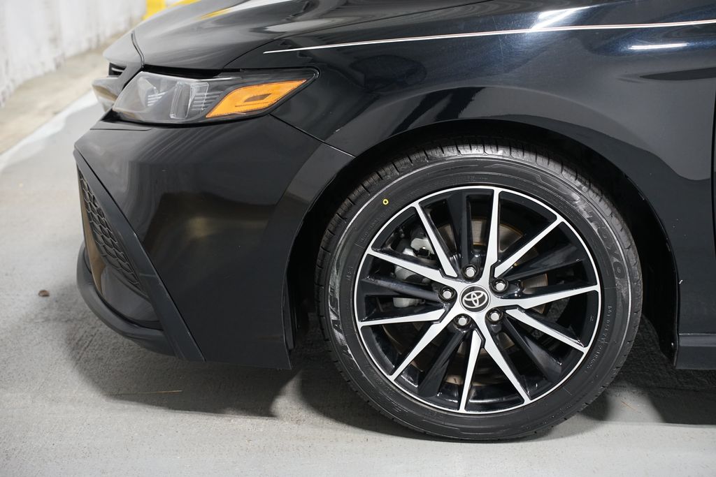 Thumbnail: 2023 Toyota Camry - 5