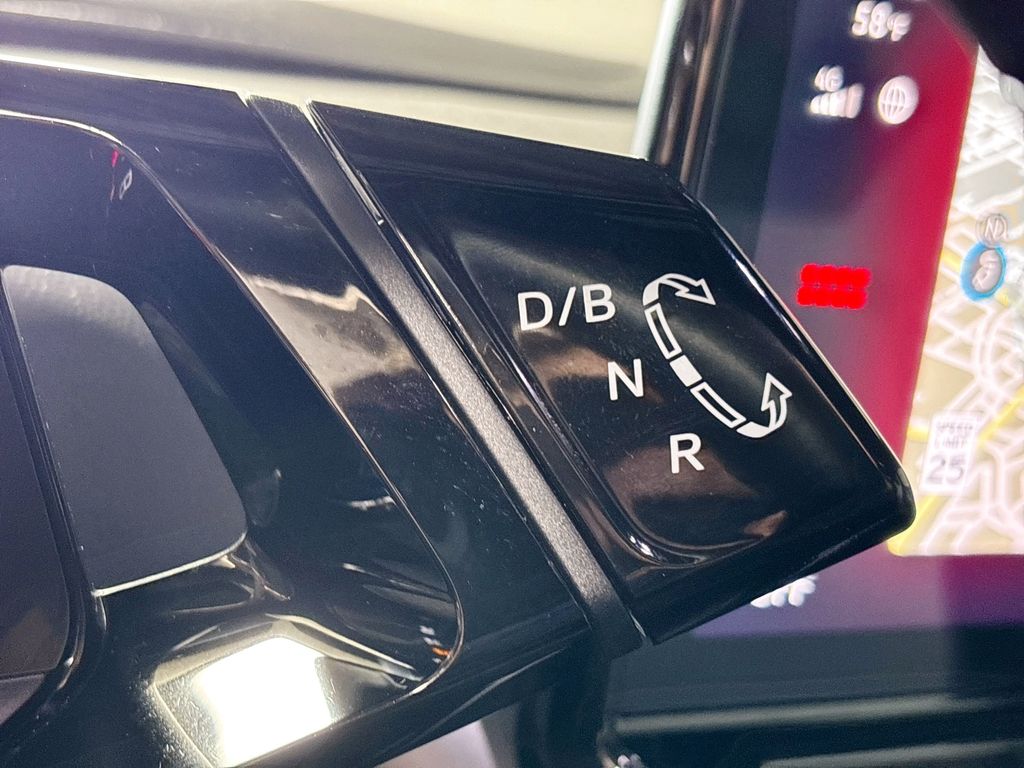 2024 Volkswagen ID.4 Standard