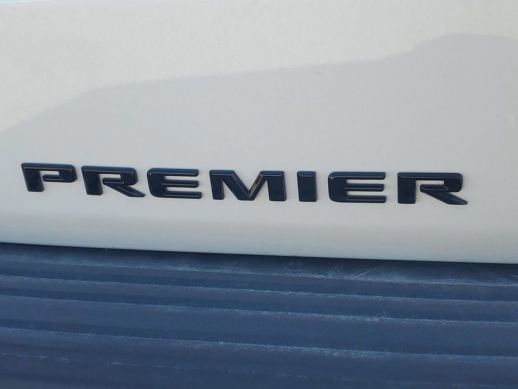 2023 Chevrolet Suburban Premier 6