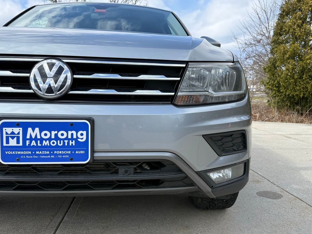 Used 2020 Silver Volkswagen 2.0T SEL image 4