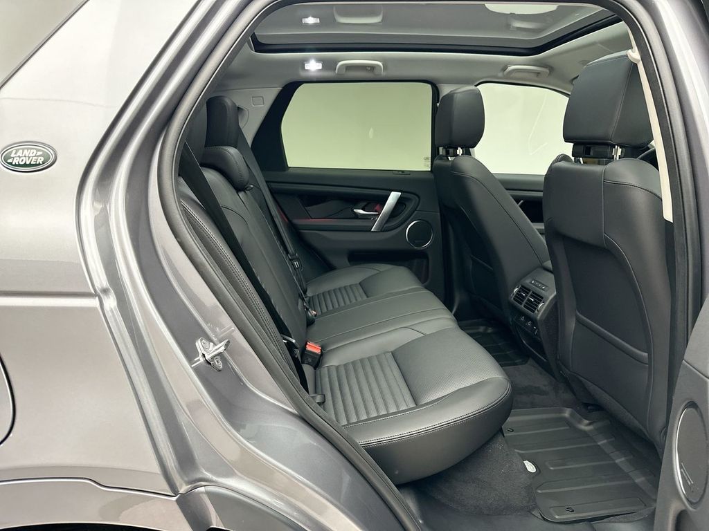 Thumbnail: 2025 Land Rover Discovery Sport - 13