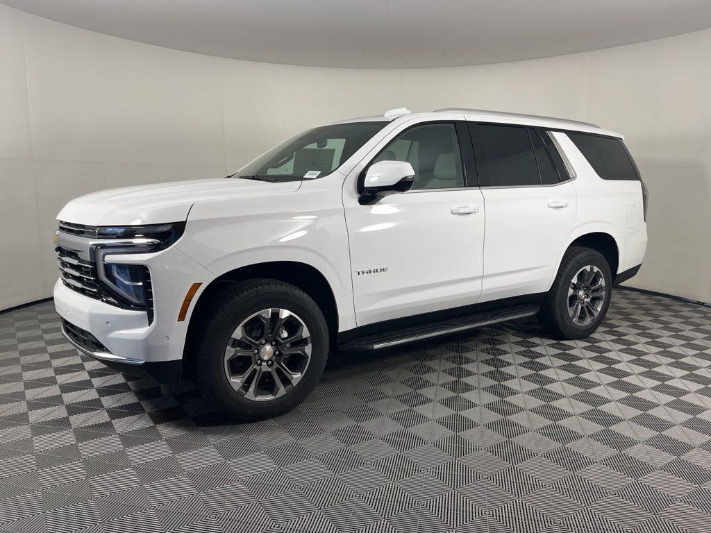 Thumbnail: 2025 Chevrolet Tahoe - 2
