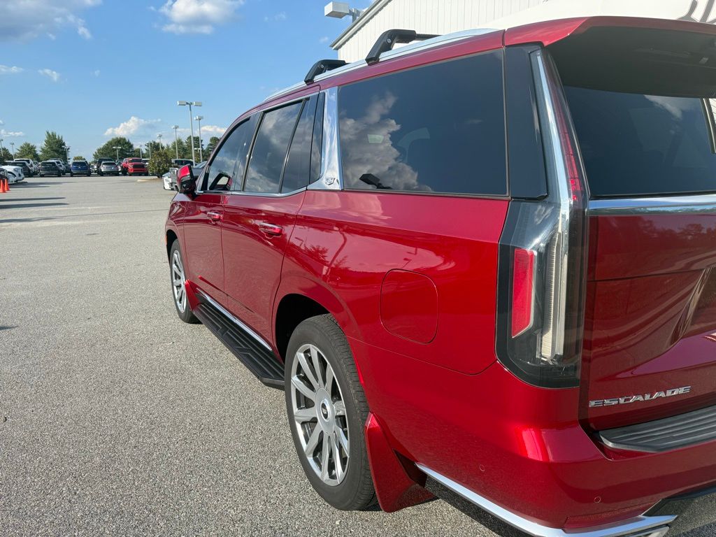 2021 Cadillac Escalade Premium Luxury Platinum photo 2