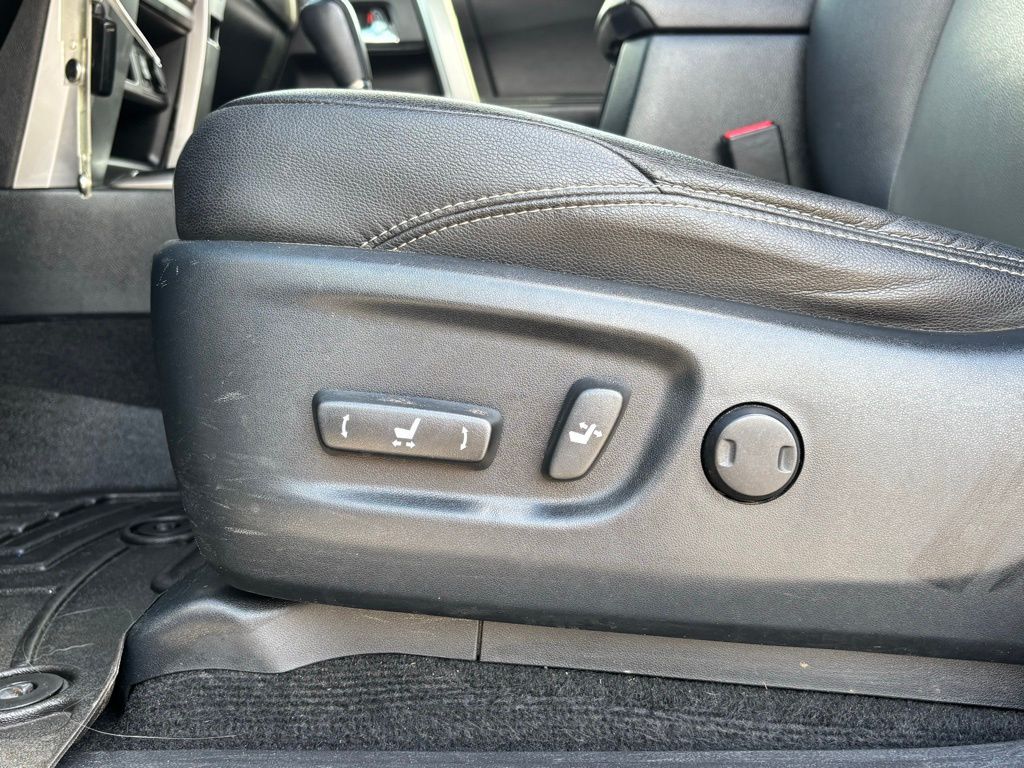 2018 Toyota 4Runner SR5 Premium photo