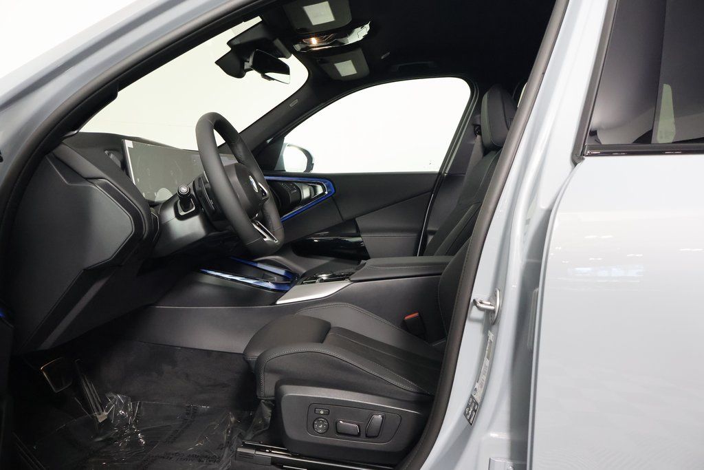 Thumbnail: 2026 BMW X3 - 5