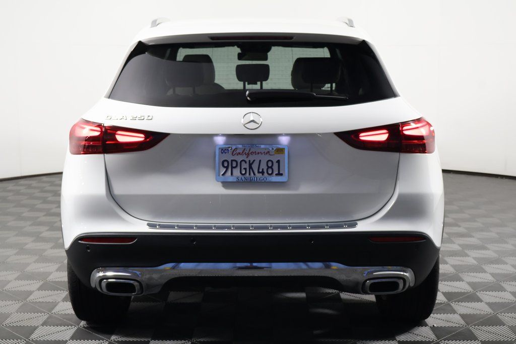 Thumbnail: 2025 Mercedes-Benz GLA - 5