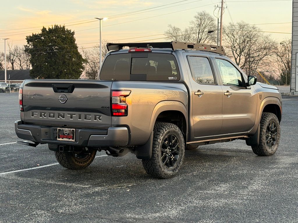 View vehicle photo 4
