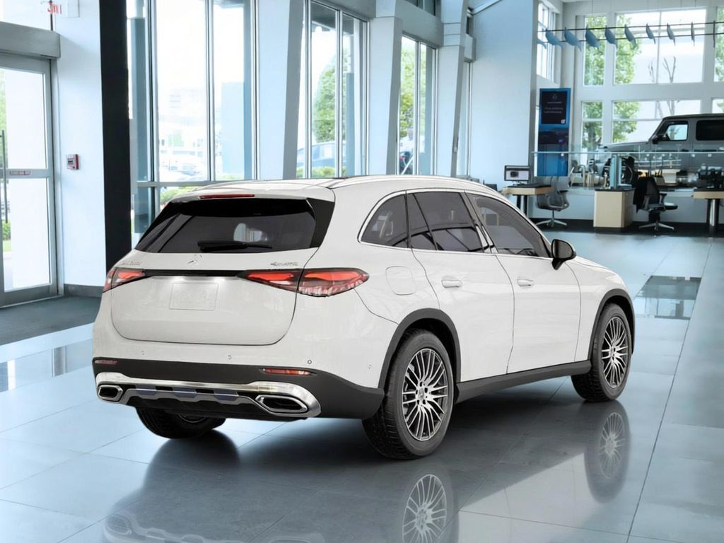 Thumbnail: 2026 Mercedes-Benz GLC - 21