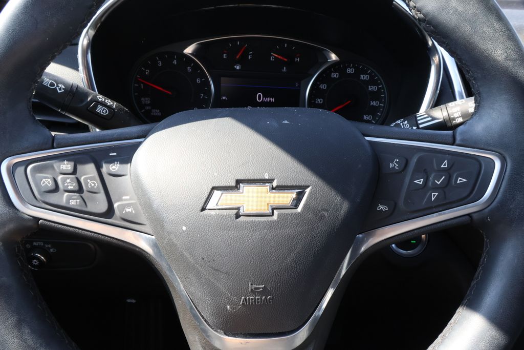 Thumbnail: 2023 Chevrolet Equinox - 18