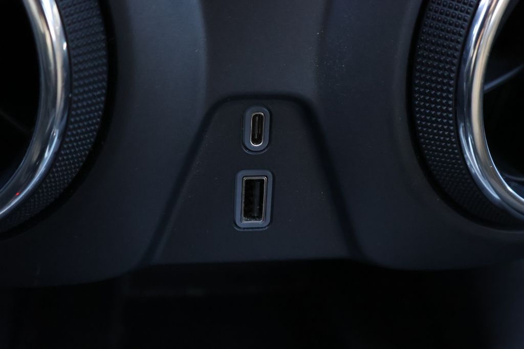 Thumbnail: 2023 Chevrolet Blazer - 26