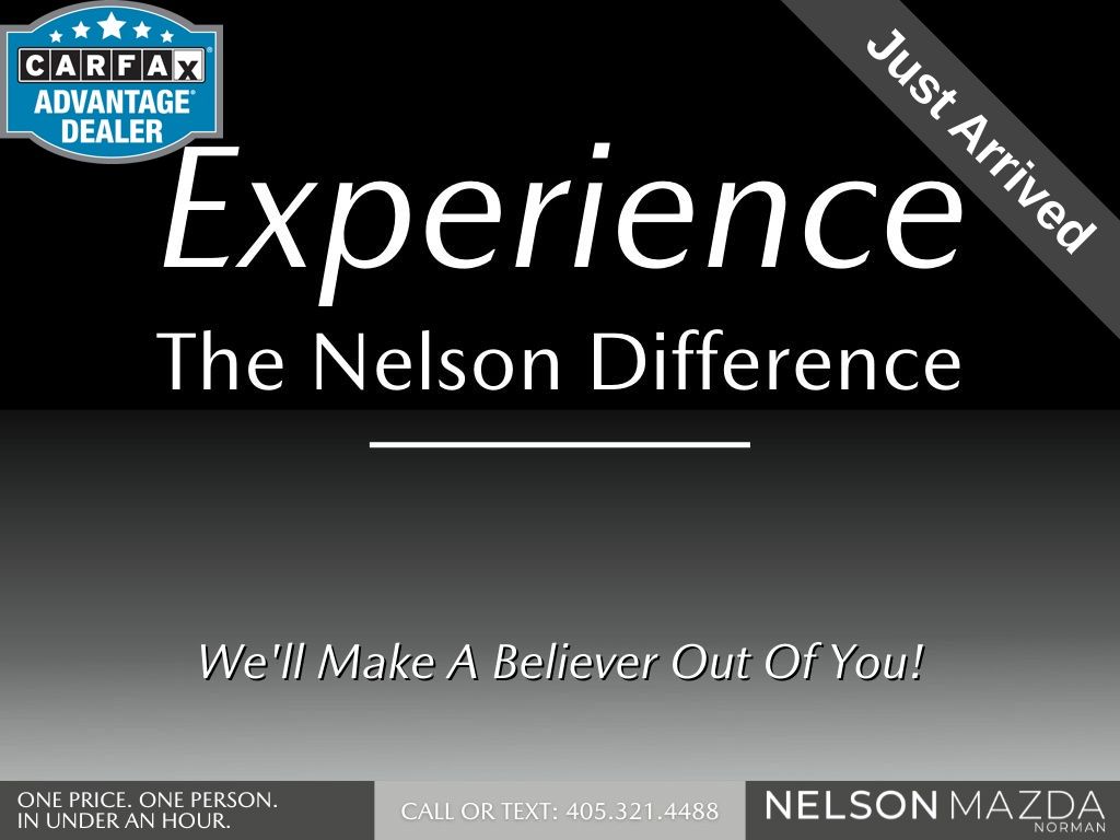 Used 2022 White Subaru Limited image 10