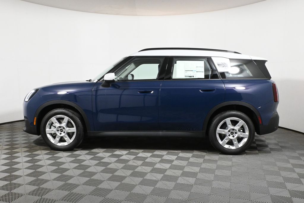 2025 MINI Cooper Countryman Base 2