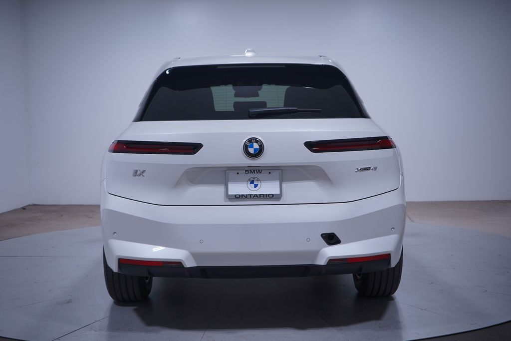 Thumbnail: 2026 BMW iX - 5