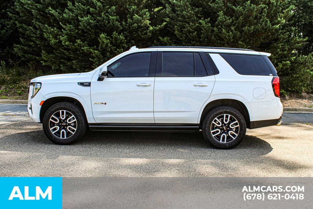 Used 2024 White GMC AT4 image 7