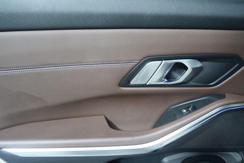 2019 BMW 3 Series 330i 14
