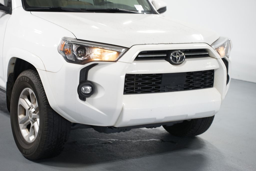 Thumbnail: 2021 Toyota 4Runner - 4