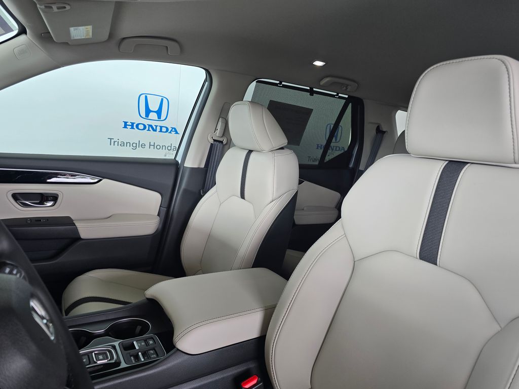 Thumbnail: 2026 Honda Pilot - 14