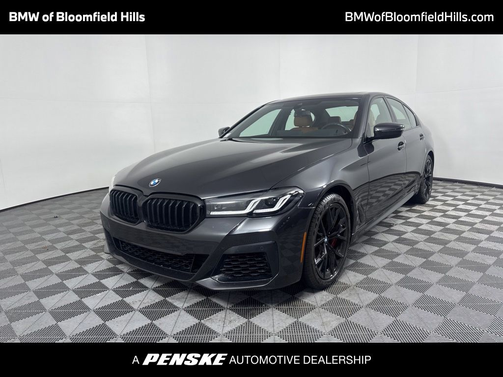 Gray (Dark Graphite Metallic) 2023 BMW 5 Series 540i xDrive AWD Sedan All-Wheel Drive 8-Speed Automatic