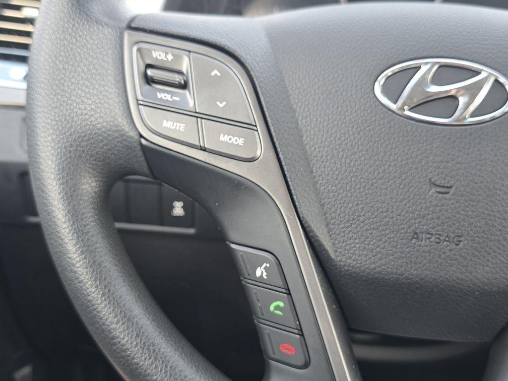 Used 2018 Silver Hyundai  image 32