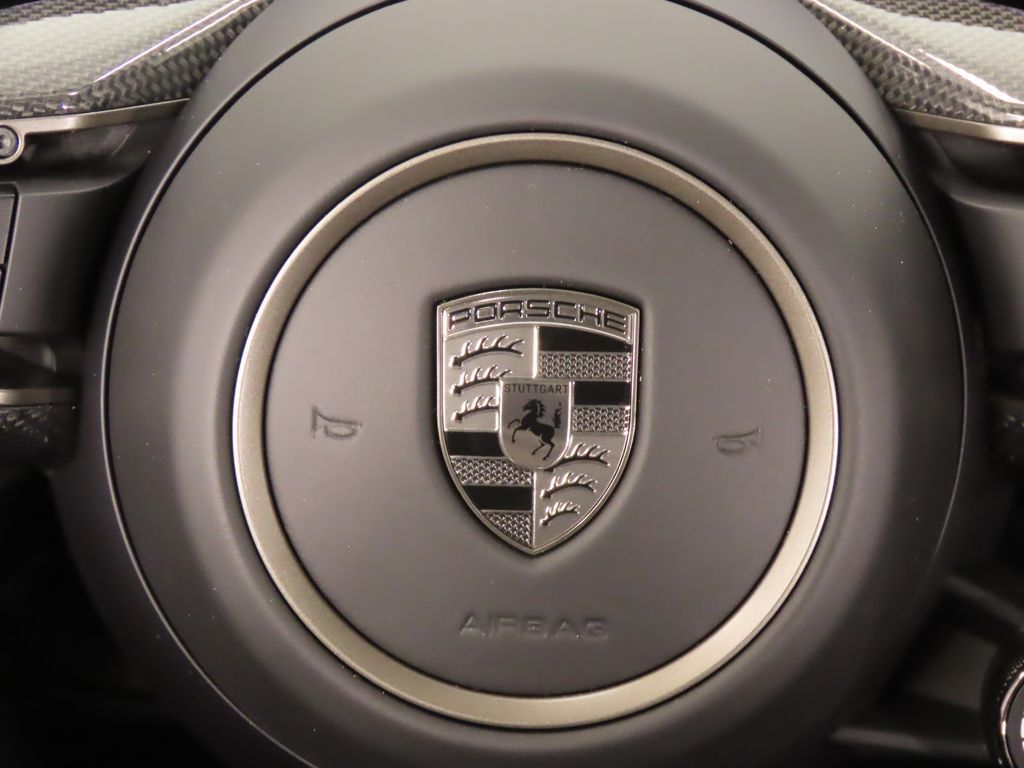 Thumbnail: 2025 Porsche  - 21