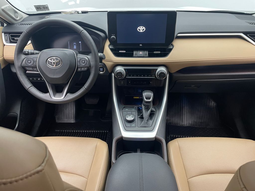 Thumbnail: 2023 Toyota RAV4 - 19