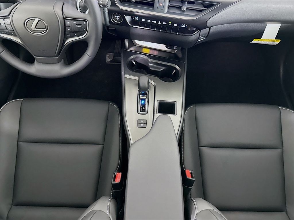 Thumbnail: 2026 Lexus UX - 17