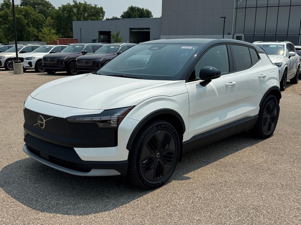 Crystal White 2026 Volvo EX30 SUV / Crossover All-Wheel Drive 1-Speed Automatic