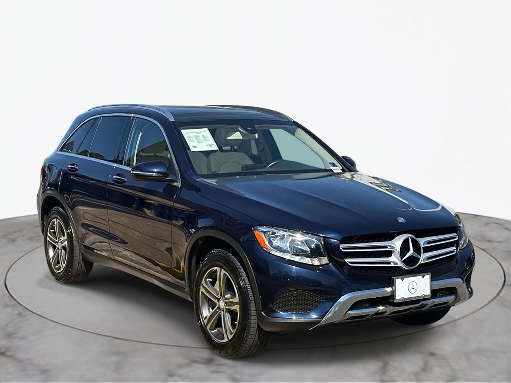 Thumbnail: 2017 Mercedes-Benz GLC - 7