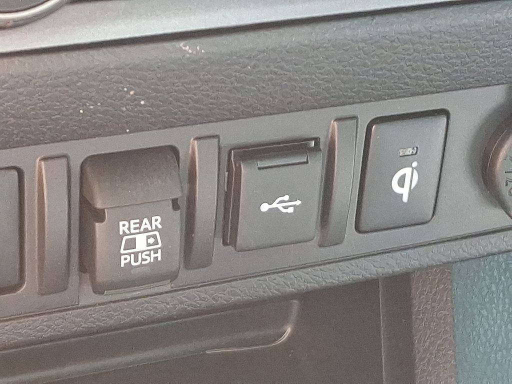 2022 Toyota Tacoma TRD Off-Road 27