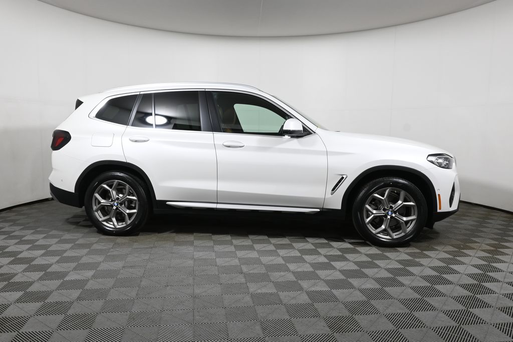 Thumbnail: 2023 BMW X3 - 8