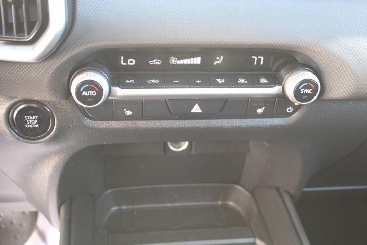 Used Car 2024 Mazda Cx-50  2.5 S Preferred Package For Sale Under $25,000 In Georgetown, Texas