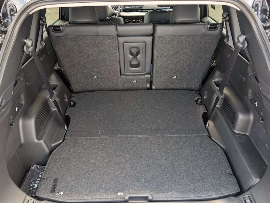 New 2026 Nissan Rogue Plug-in Hybrid SUV