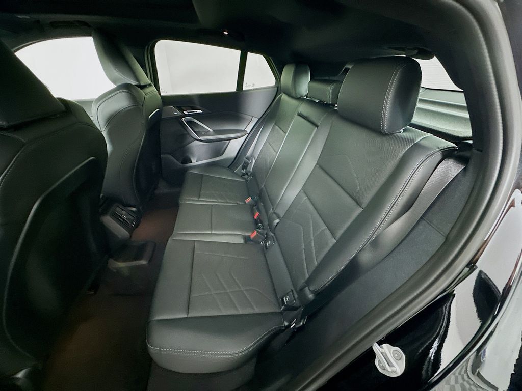 Thumbnail: 2026 BMW X2 - 17