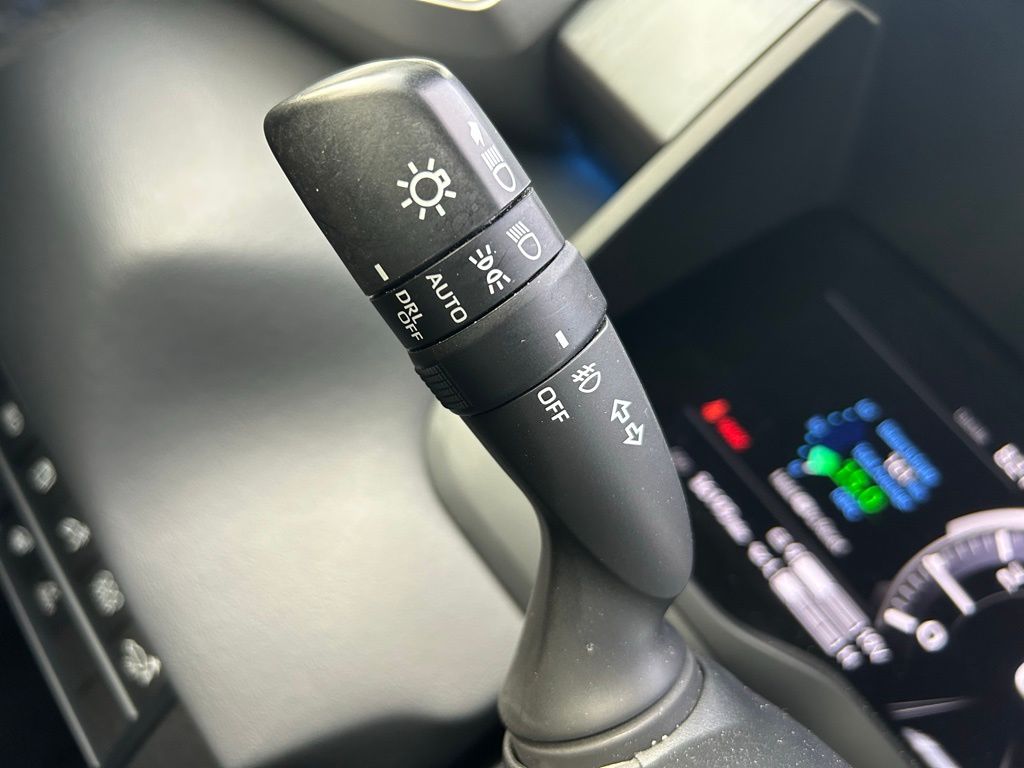 2022 Toyota Tundra Platinum 29