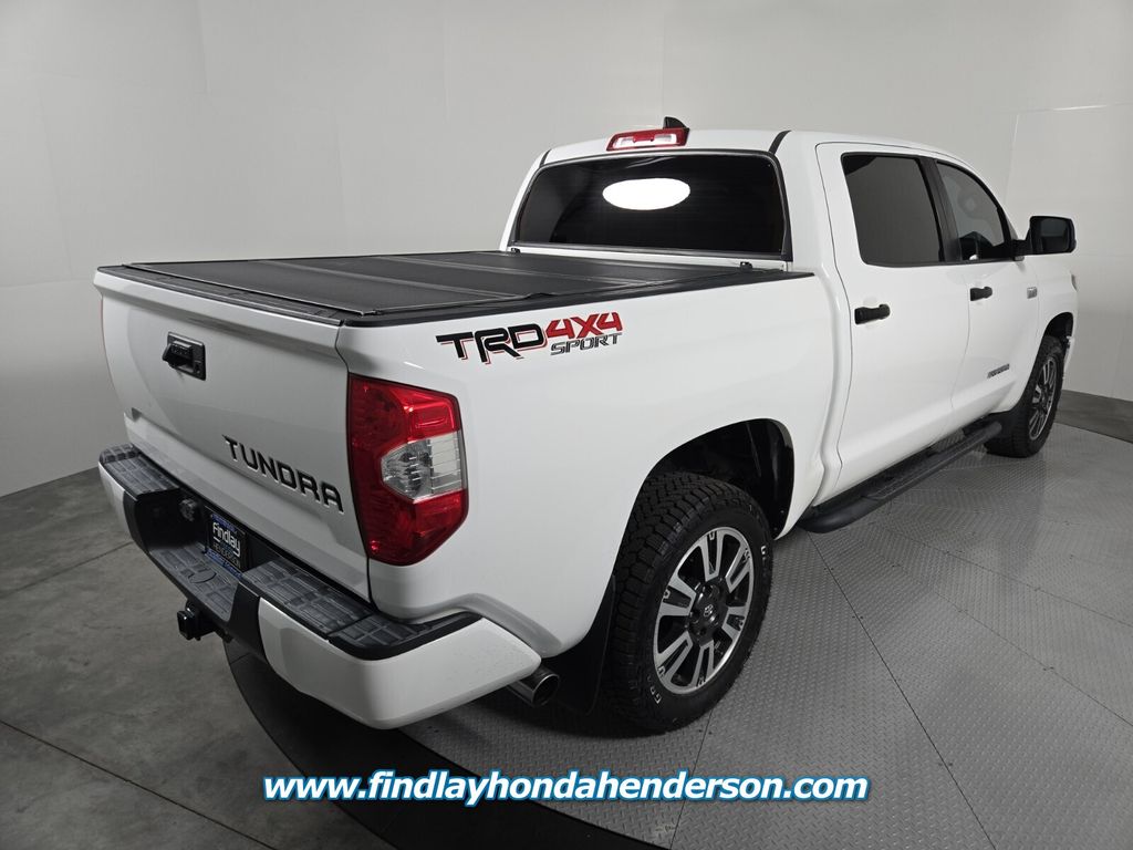 2020 Toyota Tundra SR5 photo