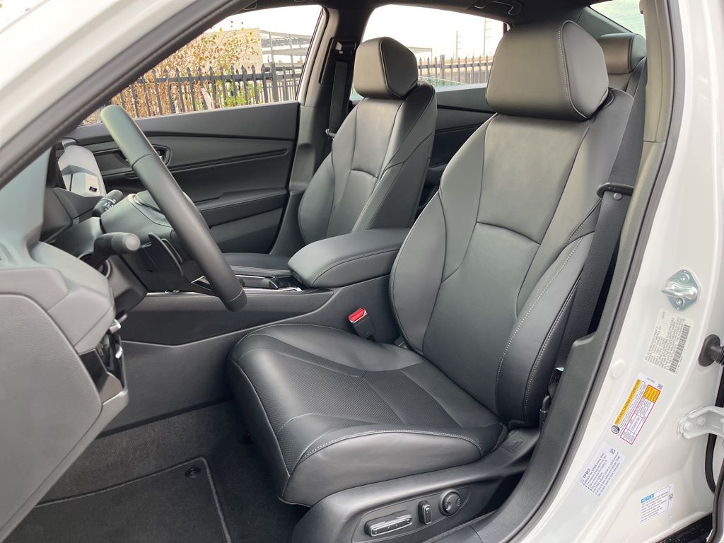 Thumbnail: 2025 Honda Accord - 13