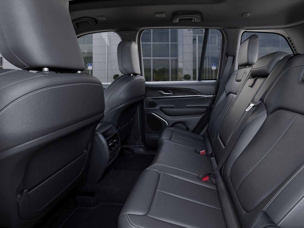 New 2026 Jeep Grand Cherokee SUV