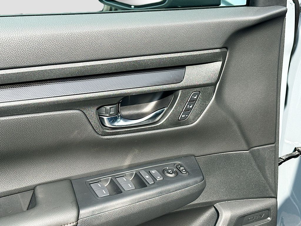 2025 Honda CR-V Sport-L 19