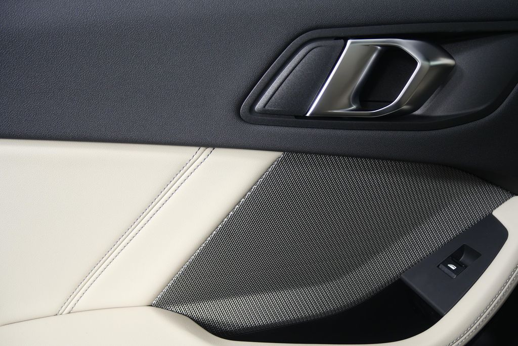 Thumbnail: 2026 BMW 2 Series - 14
